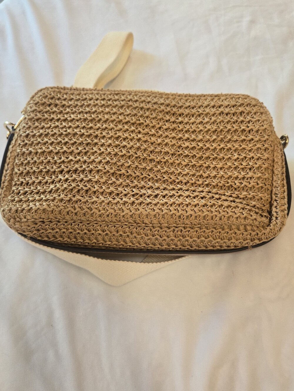 Classic Raffia Crossbody Bag - Picture 14 of 14